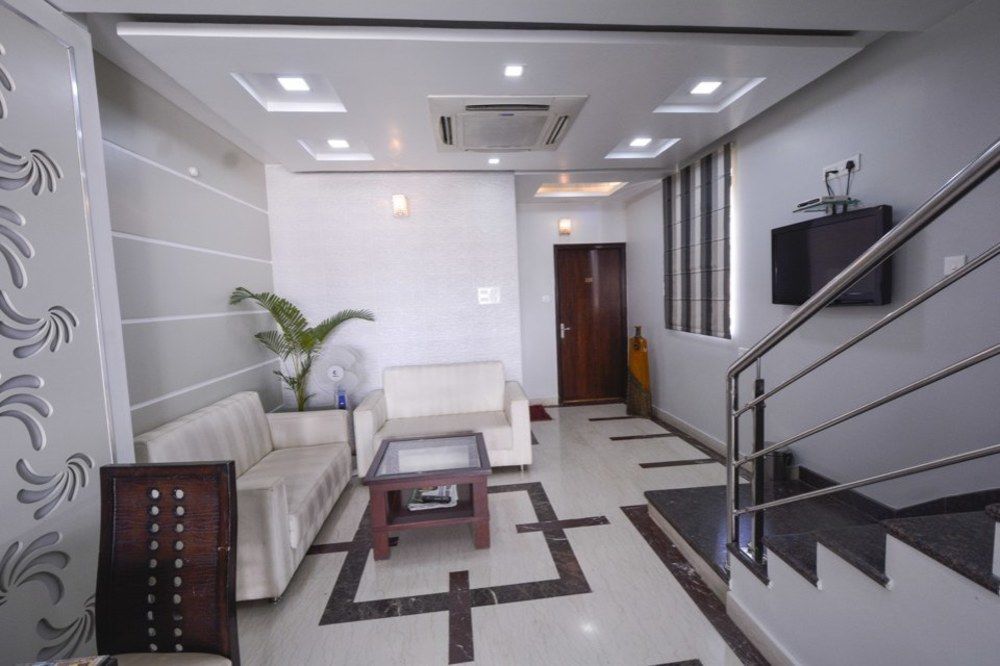 Hotel Central Residency Varanasi Esterno foto