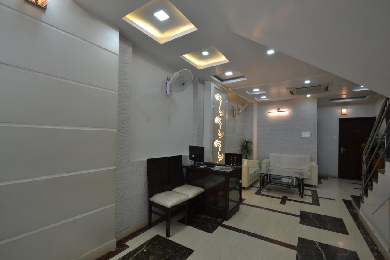 Hotel Central Residency Varanasi Esterno foto